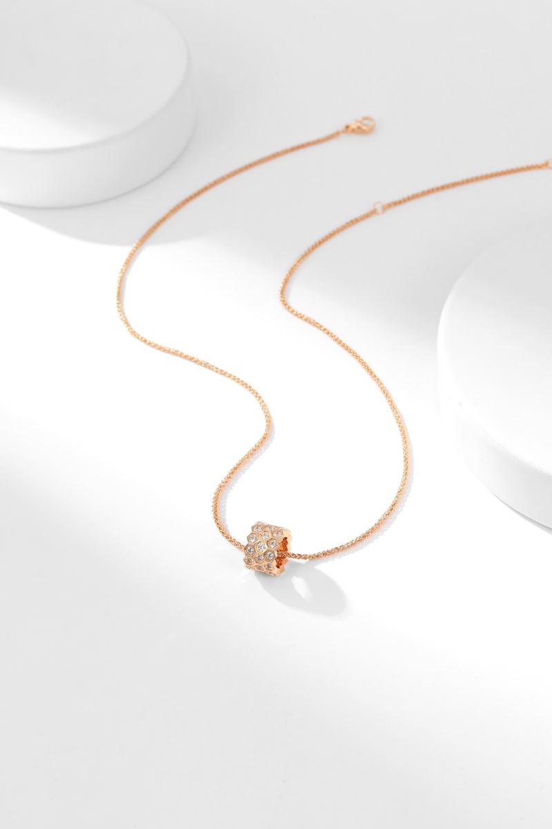 CHAUMET